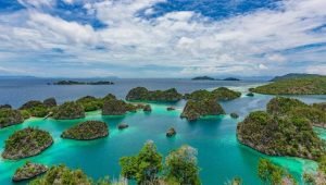 12 Destinasi Wisata Terbaik Dunia 2025: Pengalaman Unik Termasuk Pilihan di Indonesia