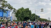 Emak-Emak Senam di CFD Wali Kota Minta 2 Saf